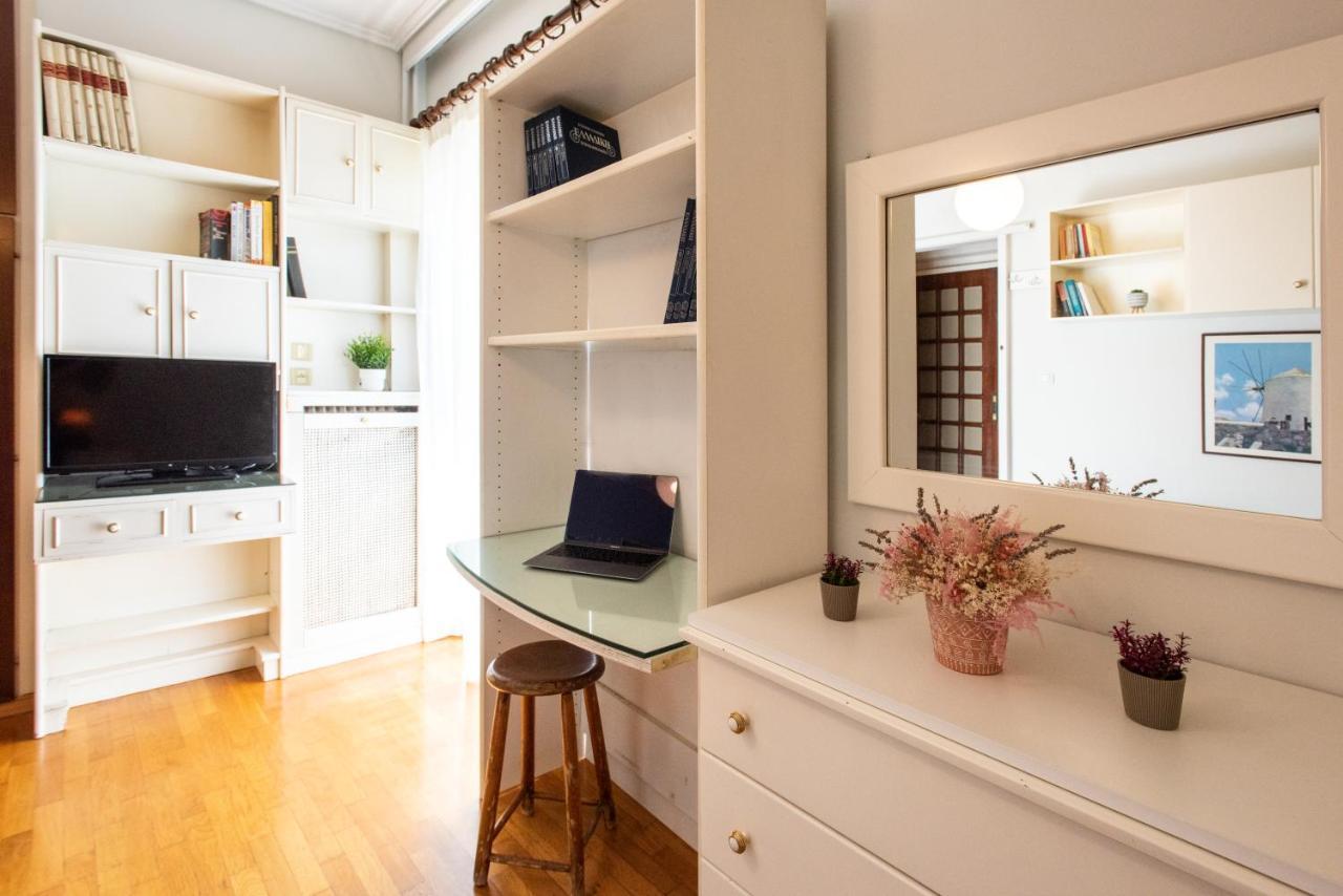 Hector'S Flisvos Apartment Atina Dış mekan fotoğraf